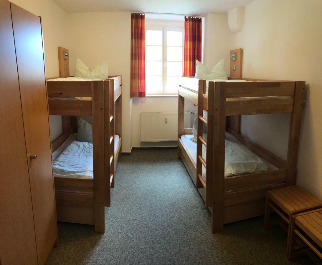Burg Apartment *